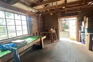 933 Viking Dr, Stone Mountain, GA 30083 - Photo 86