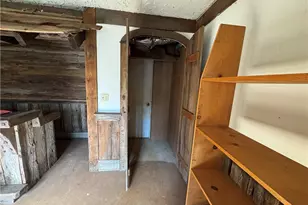 933 Viking Dr, Stone Mountain, GA 30083 - Photo 74