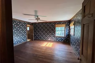 933 Viking Dr, Stone Mountain, GA 30083 - Photo 60