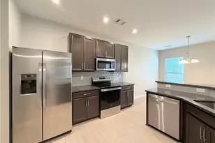 82 Charcoal Ives Dr, Lawrenceville, GA 30045 - Photo 8