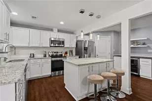 2618 Birch Street SE, Smyrna, GA 30080 - Photo 2