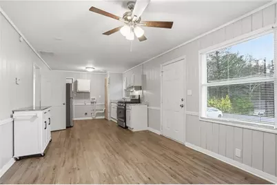 1835 Waldrep Circle SE, Marietta, GA 30060 - Photo 10