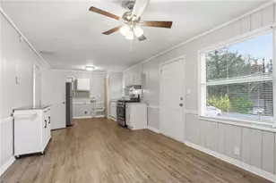 1835 Waldrep Cir SE, Marietta, GA 30060 - Photo 10