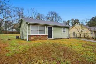 1835 Waldrep Cir SE, Marietta, GA 30060 - Photo 2