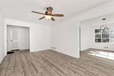 4168 Rocky Ledge Way, Snellville, GA 30039 - Photo 10