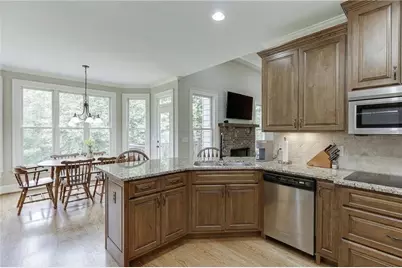 411 Meadow Lake Terrace, Hoschton, GA 30548 - Photo 20