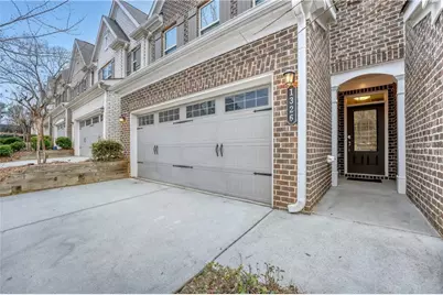 1326 Lanier Vista Drive, Buford, GA 30518 - Photo 4