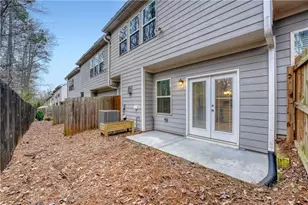 1326 Lanier Vista Dr, Buford, GA 30518 - Photo 28