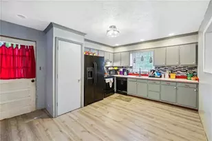 2415 Wales Dr, Austell, GA 30106 - Photo 10