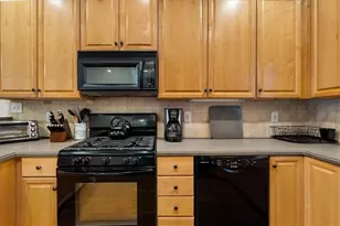 59 Townview Dr, Alpharetta, GA 30022 - Photo 10