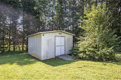 6103 Portsmouth Drive, Flowery Branch, GA 30542 - Photo 30