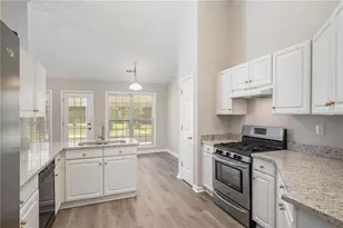 6103 Portsmouth Dr, Flowery Branch, GA 30542 - Photo 10