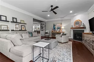 1308 Dupont Commons Cir NW, Atlanta, GA 30318 - Photo 14