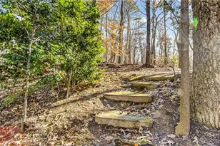 3016 Pathway Rd, Gainesville, GA 30501 - Photo 32