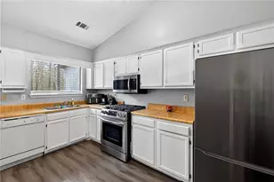 235 Montego Cir, Riverdale, GA 30274 - Photo 12