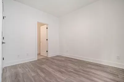 1829 Gotham Lane #19, Atlanta, GA 30324 - Photo 18