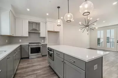 1829 Gotham Lane #19, Atlanta, GA 30324 - Photo 8