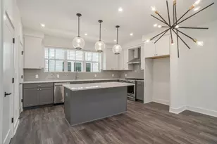 1829 Gotham Ln, Atlanta, GA 30324 - Photo 6