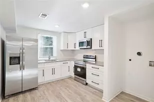 2533 Kelly Lake Rd, Decatur, GA 30032 - Photo 4