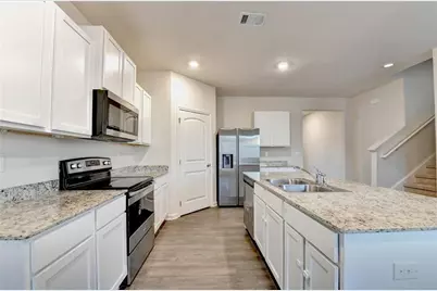 393 Walnut Grove Way, Pendergrass, GA 30567 - Photo 10