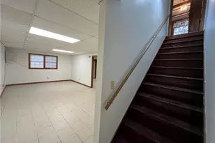 1176 Spring Mill Dr SW, Lilburn, GA 30047 - Photo 36