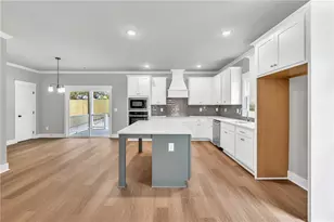 229 E Marable St, Monroe, GA 30655 - Photo 8