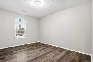 1045 Forest Path, Stone Mountain, GA 30088 - Photo 20