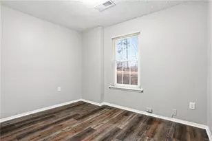 1045 Forest Path, Stone Mountain, GA 30088 - Photo 14