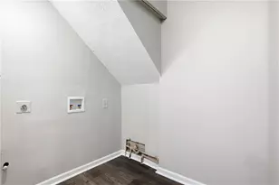 1045 Forest Path, Stone Mountain, GA 30088 - Photo 24