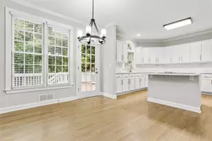 3425 Kingsland Cir, Berkeley Lake, GA 30096 - Photo 10