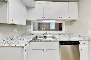 5022 Hawthorne Ct, Smyrna, GA 30080 - Photo 6