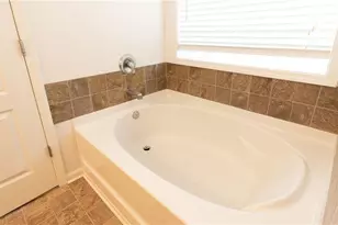 2464 Mildon Hall Ln, Lawrenceville, GA 30043 - Photo 32