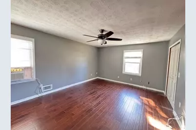 3954 Manhattan Drive NE, Kennesaw, GA 30144 - Photo 16