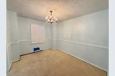 3954 Manhattan Drive NE, Kennesaw, GA 30144 - Photo 8