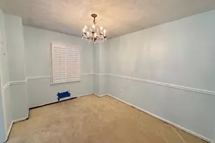 3954 Manhattan Dr NE, Kennesaw, GA 30144 - Photo 8