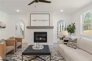 212 Knollwood Dr, Canton, GA 30015 - Photo 12