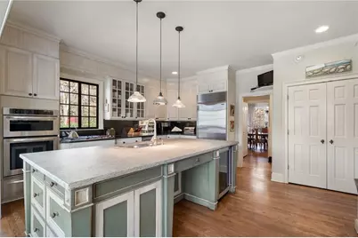 5960 Winterthur Drive, Atlanta, GA 30328 - Photo 6