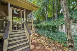 52 Ivy Chase NE, Atlanta, GA 30342 - Photo 34