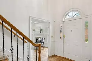 52 Ivy Chase NE, Atlanta, GA 30342 - Photo 8