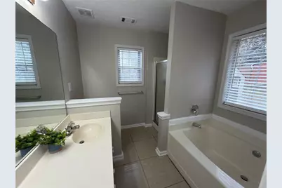 4080 Landress Park Drive NW, Lilburn, GA 30047 - Photo 14