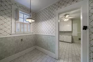 1810 Monroe Dr NE, Atlanta, GA 30324 - Photo 16