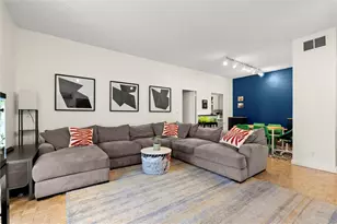 3060 Pharr Ct, Atlanta, GA 30305 - Photo 4