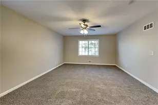 220 Sabrina Ct, Woodstock, GA 30188 - Photo 6