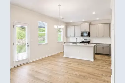 3046 Steinbeck Way, Atlanta, GA 30344 - Photo 6