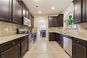 4068 Lake Manor Way, Atlanta, GA 30349 - Photo 8