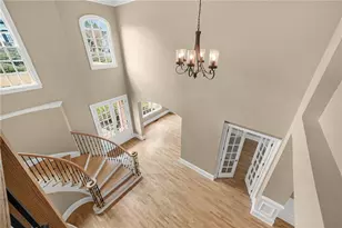 225 Lake Summit View, Atlanta, GA 30342 - Photo 18