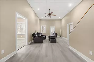 225 Lake Summit View, Atlanta, GA 30342 - Photo 34