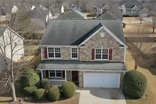 623 Hawthorn Ln, Grayson, GA 30017 - Photo 2