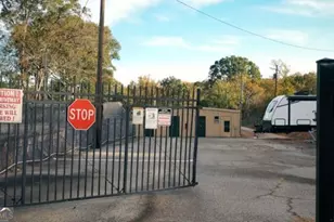 124 Sycamore St, Jefferson, GA 30549 - Photo 1