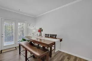 736 Woodstock Grove Dr, Woodstock, GA 30188 - Photo 8